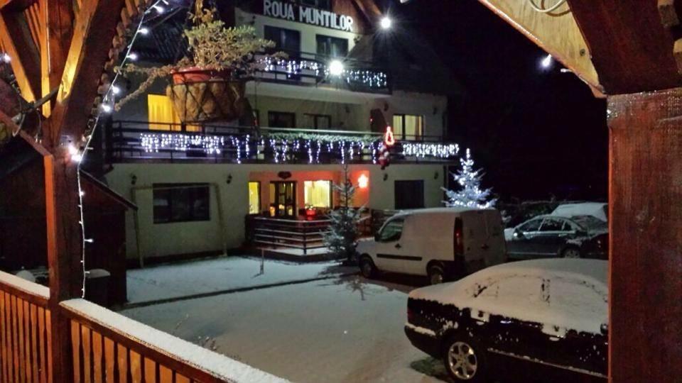 Pensiunea Roua Muntilor Sîmbăta de Sus Екстериор снимка